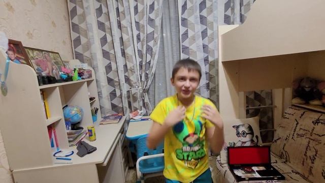 Поём и танцуем под песню Гербер - Уляля