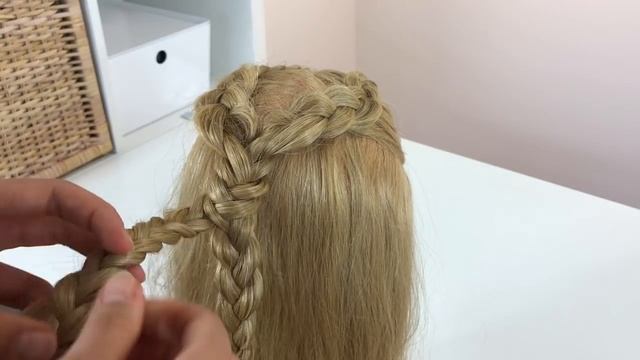 ТОП 3 САМЫЕ ПРОСТЫЕ и КРАСИВЫЕ ПРИЧЕСКИ ИЗ КОС НА КАЖДЫЙ ДЕНЬ ? POLI NA PALME смотреть онлайн