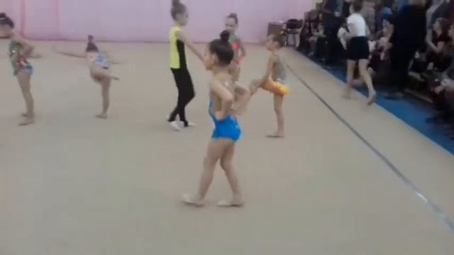 Первое соревнование по художественной гимнастике | The first competition in rhythmic gymnastics смотреть онлайн