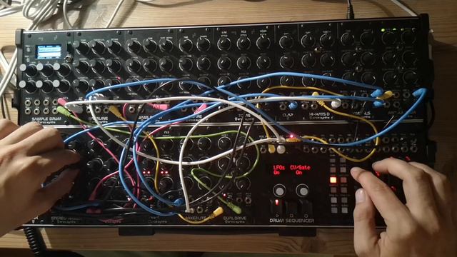 Sonic Custody DnB on Erica Synths Techno System смотреть онлайн