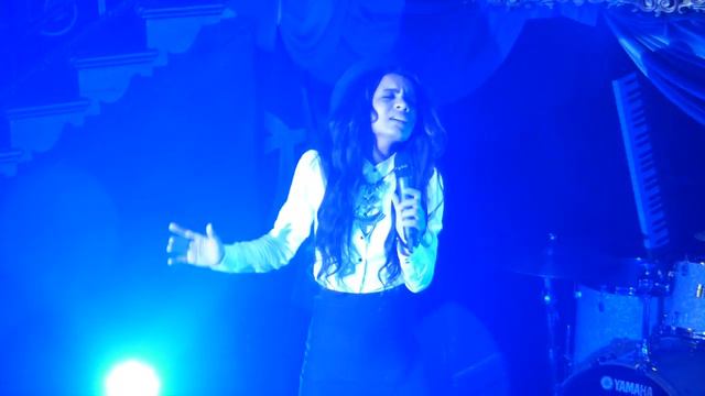 Live: Aminata (Latvia) - Love Injected @ London Eurovision Party 2015 | wiwibloggs смотреть онлайн
