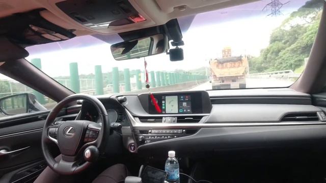 2020 Lexus ES300h Autopilot Test-1