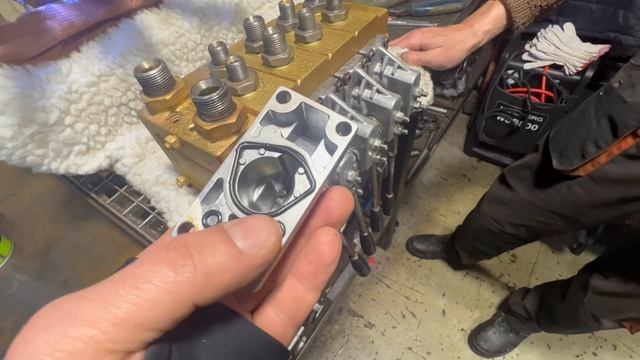 Ремонт основного гидрораспределителя Danfoss PVG32 от КМУ SOOSAN смотреть онлайн