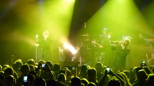 The Psychedelic Furs (Highwire Days) Commodore, Van. BC. July/17 смотреть онлайн