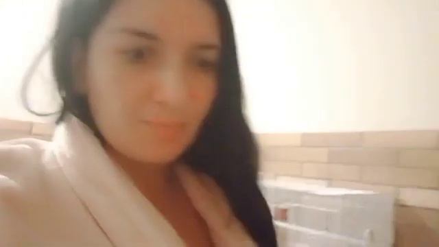 муж работает жена отдыхает смотреть онлайн