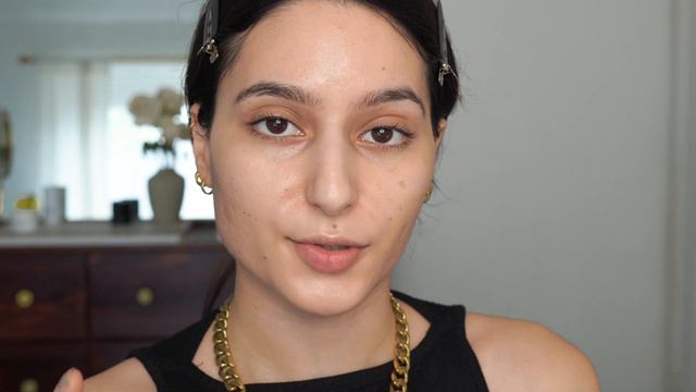 ILIA Super Serum Skin Tint Review & Full ILIA Look смотреть онлайн