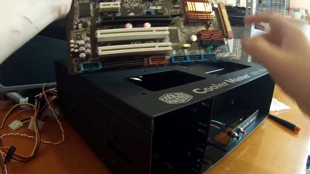 Cooler Master Test Bench V 1.0 #pc_case #coolermaster #testbench смотреть онлайн