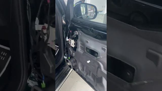 HOW CAN REMOVE DOOR HANDLE G CLASS ( E-500) #doorhandles @GulfInfoTvNews смотреть онлайн