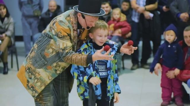 Согреваем подарками в Луидор смотреть онлайн