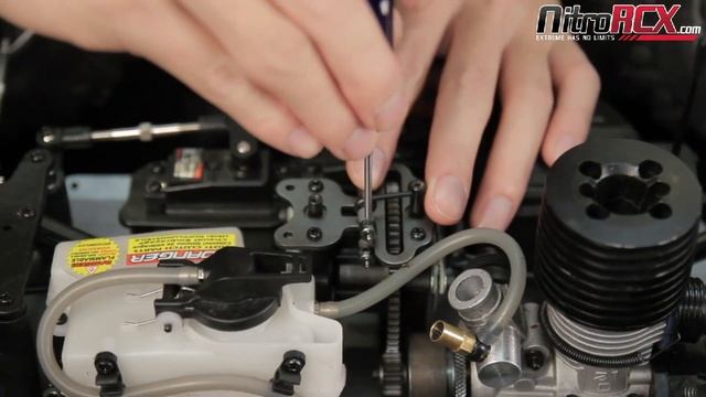 Adjusting Brakes on a 1/8 Scale Vehicle смотреть онлайн
