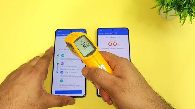 Realme GT Neo 5 vs iQOO Neo 7 Antutu Test Using GT Mode and Monster Mode ??? смотреть онлайн