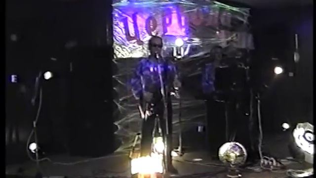 ВИА "Червона рута" 1996 г. Валерий Ляхов "Я не забуду тебя" (Сибирские морозы) (cover). смотреть онлайн