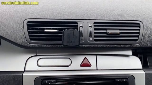 TUTORIAL: How to remove / replace Dash Air Vent Grilles on VW Volkswagen Passat B6, B7, CC 2006-201 смотреть онлайн