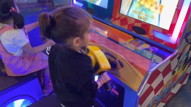 ANGRY BIRDS WORLD 🐦 | A WORLD OF FUN FOR EVERYONE | DOHA FESTIVAL CITY PART - 2 смотреть онлайн
