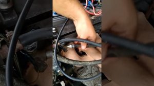 замер давления масла в двигателе механическим манометром