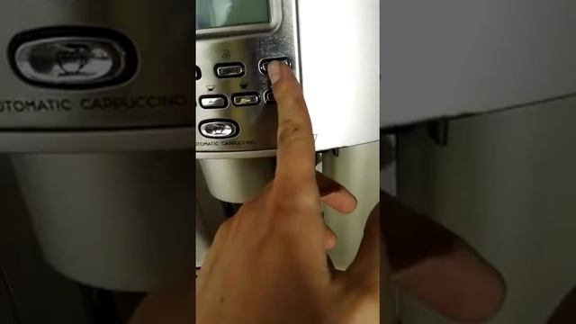 DeLonghi Magnifica ESAM 3500 Entkalken Декальцинація видалення від накипі смотреть онлайн