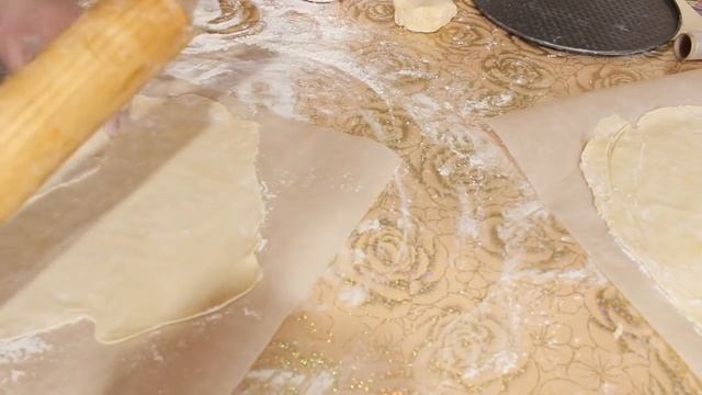 Домашний торт НАПОЛЕОН , По старому рецепту ! смотреть онлайн