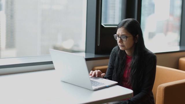 AWS MSFT Workloads team - Meet Yogi, Principal Solutions Architect | Amazon Web Services смотреть онлайн