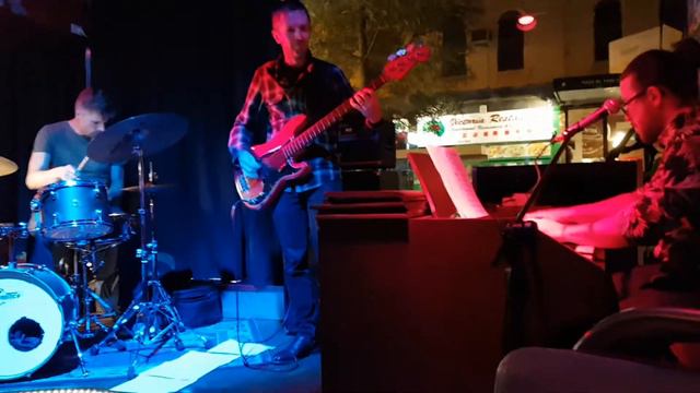 Psi Phi @ Bar 303 - ECHOES (Pink Floyd Cover) смотреть онлайн