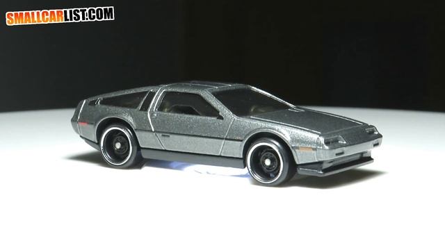 Hot Wheels DMC Delorean (2018) смотреть онлайн