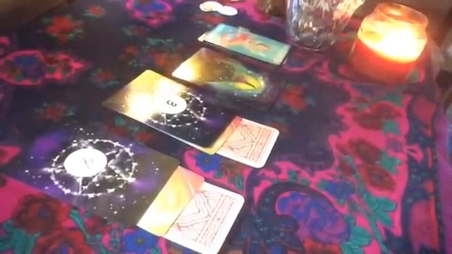 Pick a Card - How People See You - Yes/No Coin Flip + Charms Pick! смотреть онлайн