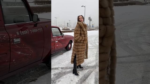 ?шуба из куницы?трансформер?воротник стойка смотреть онлайн