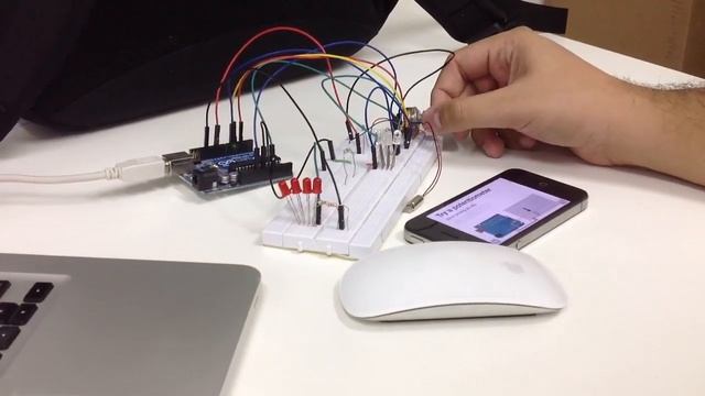 Arduino with node.js, socket.io, WebSockets смотреть онлайн