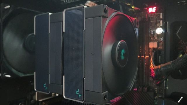 Работа 2хFAN кулера DEEPCOOL AK620 ZERO DARK со скоростью 773 rpm смотреть онлайн