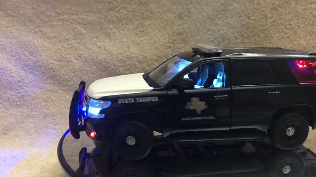 1/24 scale Texas State Trooper Chevy Tahoe Diecast Model with working lights and siren смотреть онлайн