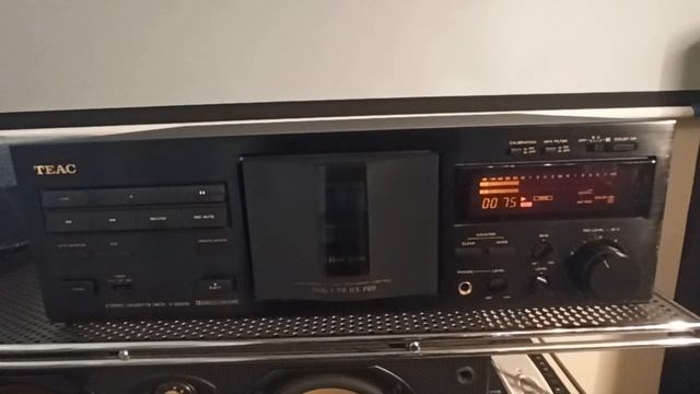 TEAC V-2020s Cassette Deck Demo Dolby-S смотреть онлайн