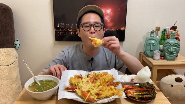 베트남 새우튀김 반똠 이렇게 만들면 쉬워요 ~ 빨간뚜껑 요리&먹방 deep-fried shrimp "Bánh Tôm" Eating show Mukbang смотреть онлайн