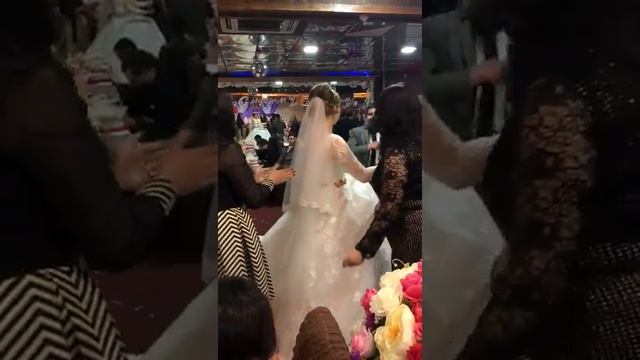 Брат танцует сестрой смотреть онлайн