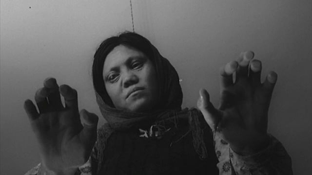 Sar Qaleh — Farrokhzad смотреть онлайн