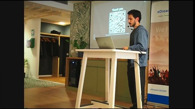 Mock backend requests in React: how to. смотреть онлайн
