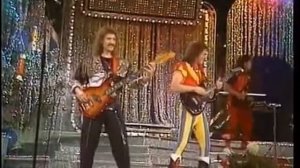 Группа Игра Не спелая вишня