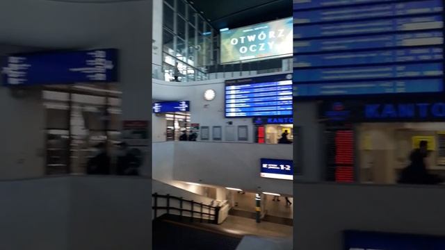 Dworzec Centralny - Warszawa Centralna - spacer смотреть онлайн