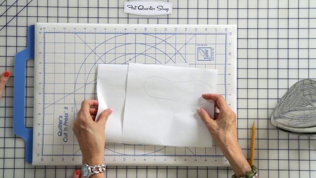 How to Make Applique Templates with Freezer Paper by Jill Finley of Jillily Studio - FQS смотреть онлайн