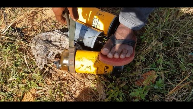 How to change Jcb engine oil смотреть онлайн