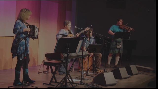 Ocean Quartet: "Out On The Ocean/ Rolling Waves" смотреть онлайн