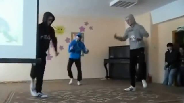 ATL НАПИСАЛ СВОЙ ХУДШИЙ АЛЬБОМ? | ATL: КРИВОЙ ЭФИР | ОБЗОР АЛЬБОМА смотреть онлайн