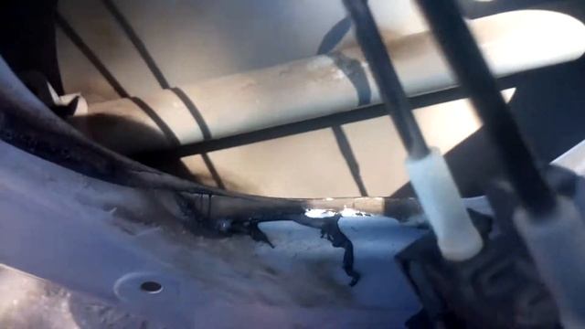 Джили Мк задняя дверь. После 7лет эксплуотации смотреть онлайн