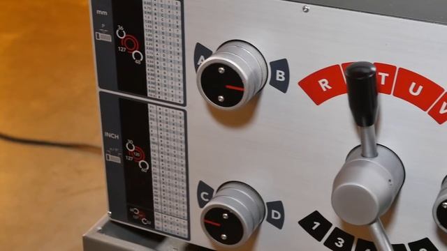 JET GHB-1330A ТОКАРНО-ВИНТОРЕЗНЫЙ СТАНОК смотреть онлайн