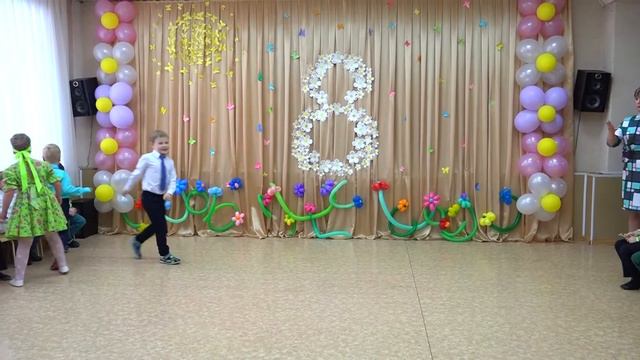 весенний утренник 2018, детсад №355 группа 9 смотреть онлайн