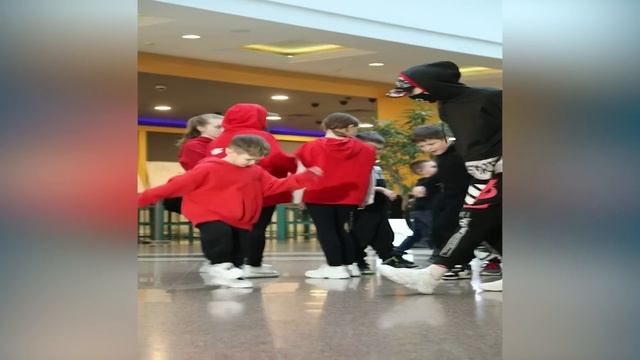 Astronomia Shuffle Dance Challenge ?? *1 HOUR* OF TUZELITY SHUFFLE DANCE COMPILATION