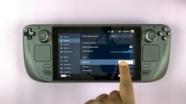 How To Insert And Format SD Card In Steam Deck смотреть онлайн