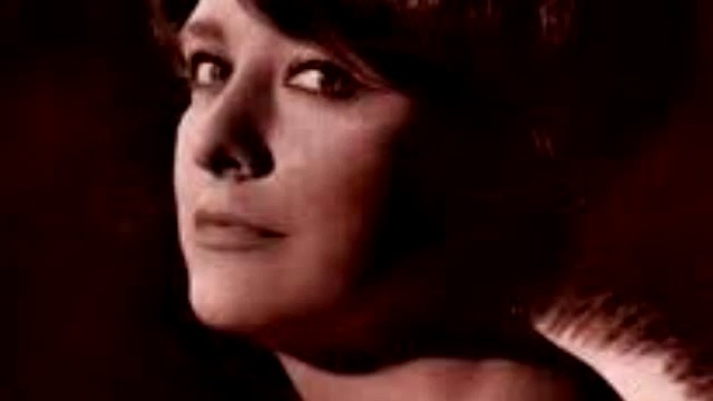 Lola Novakovic-Duga topla noc смотреть онлайн