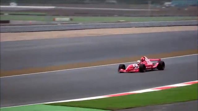 Track Guide: New Silverstone Circuit - British F1 Grand Prix - Motorsport Zone смотреть онлайн