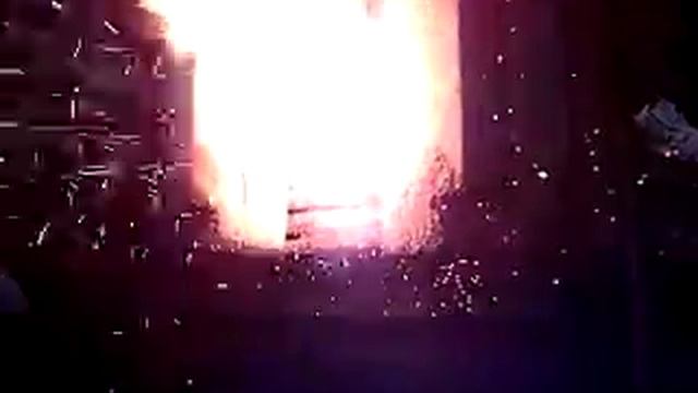 Горение опилок с самодельным вентилятором.2 смотреть онлайн