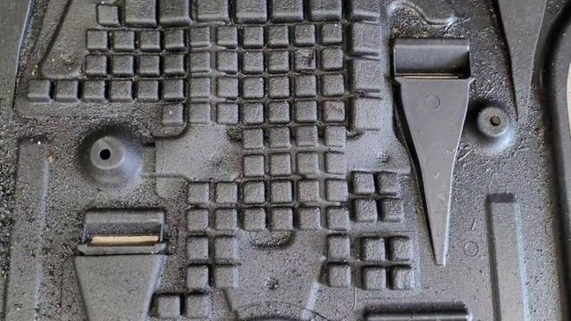 Oil Change On The ML 350 Bluetec!