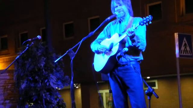 Beppe Gambetta in Battle of Waterloo (Acoustic Franciacorta 2011) смотреть онлайн